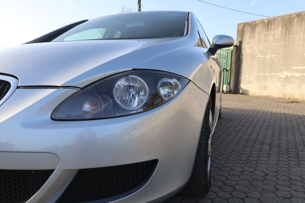 SEAT Leon 1.9 TDI 105cv Eco Style | 2009 | 2ª Proprietária