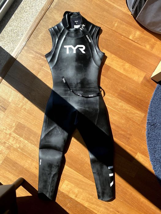 Fato Águas Abertas - marca TYR (Sem mangas) TAMANHO S