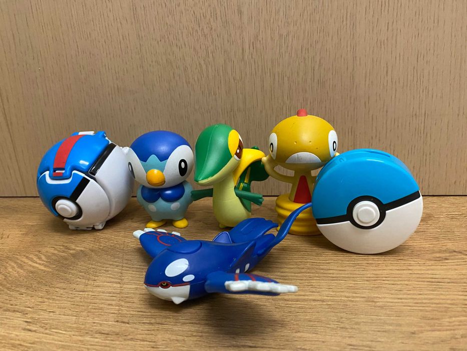 Zestaw figurek, zabawek z bajki POKEMON