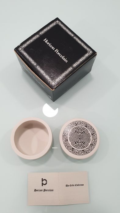 Small Round Scottish Porcelain Box64862889894787121
