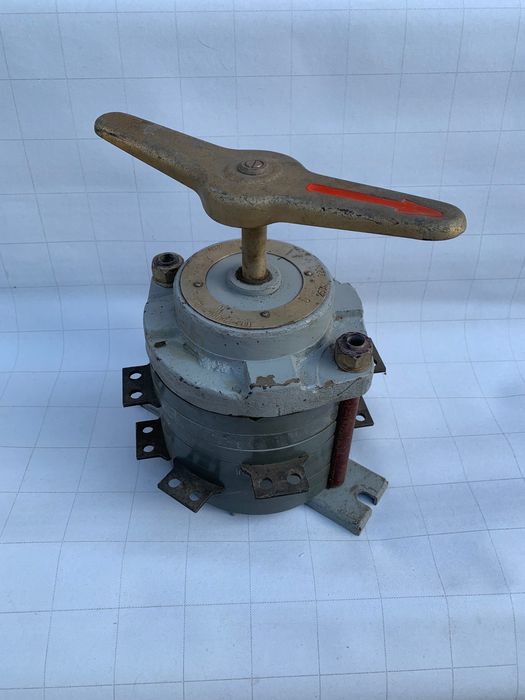 Перемикач ПП3-250/Н2; КВФ-1946а…(«ЭП»ссср)