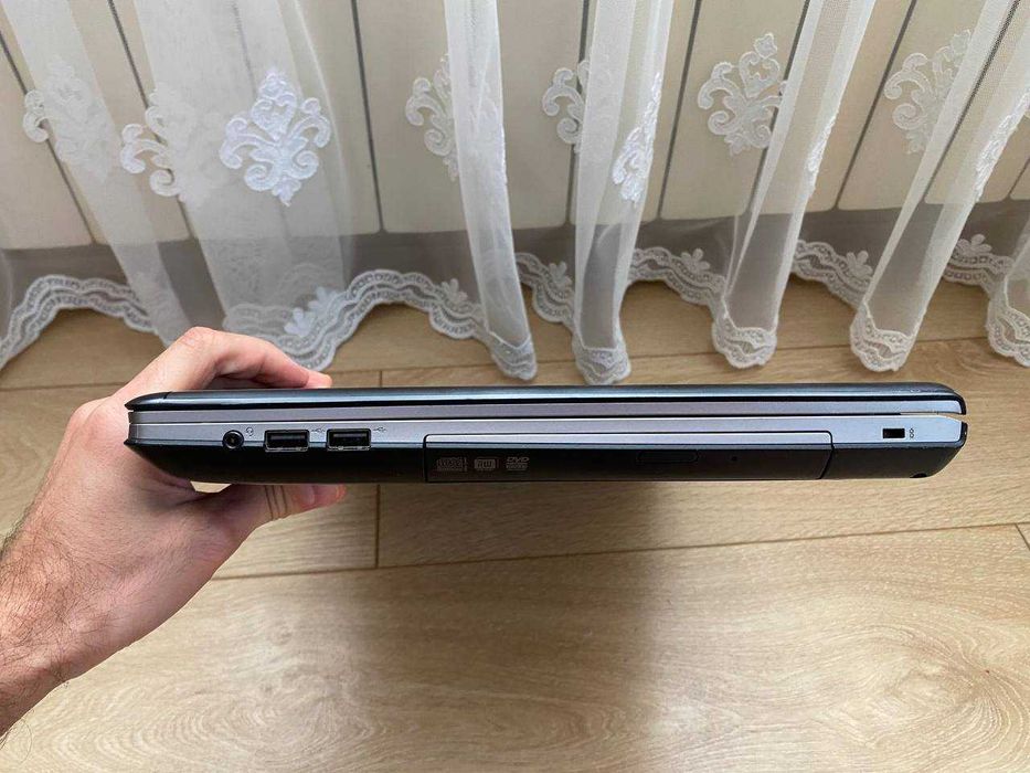 Ноутбук Lenovo Z710 (i7-4710MQ 8x2.5GHz, 8Gb, HDD 1Tb) під ремонт