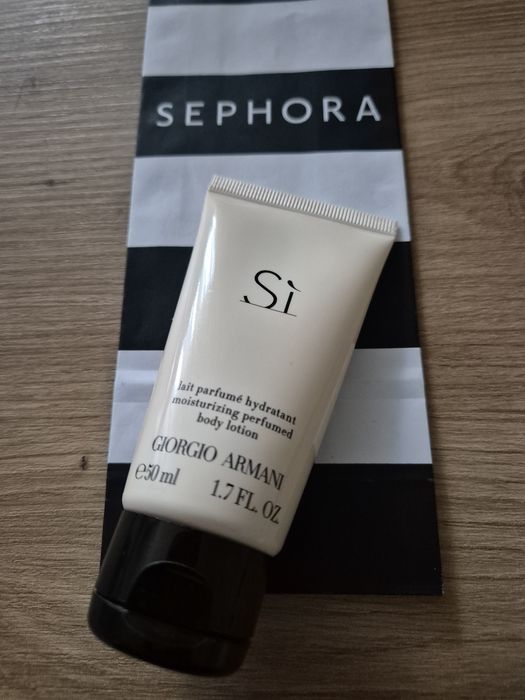 Na wakacje! Nowy! Tanio! 50 ml! ARMANI Si body lotion perfumowany balsam do ciała PEŁNY SEPHORA