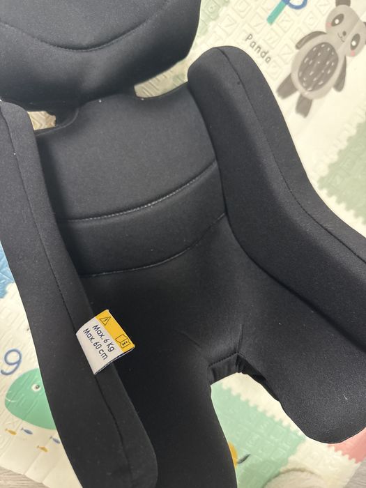 Ovinho chicco base isofix e redutor