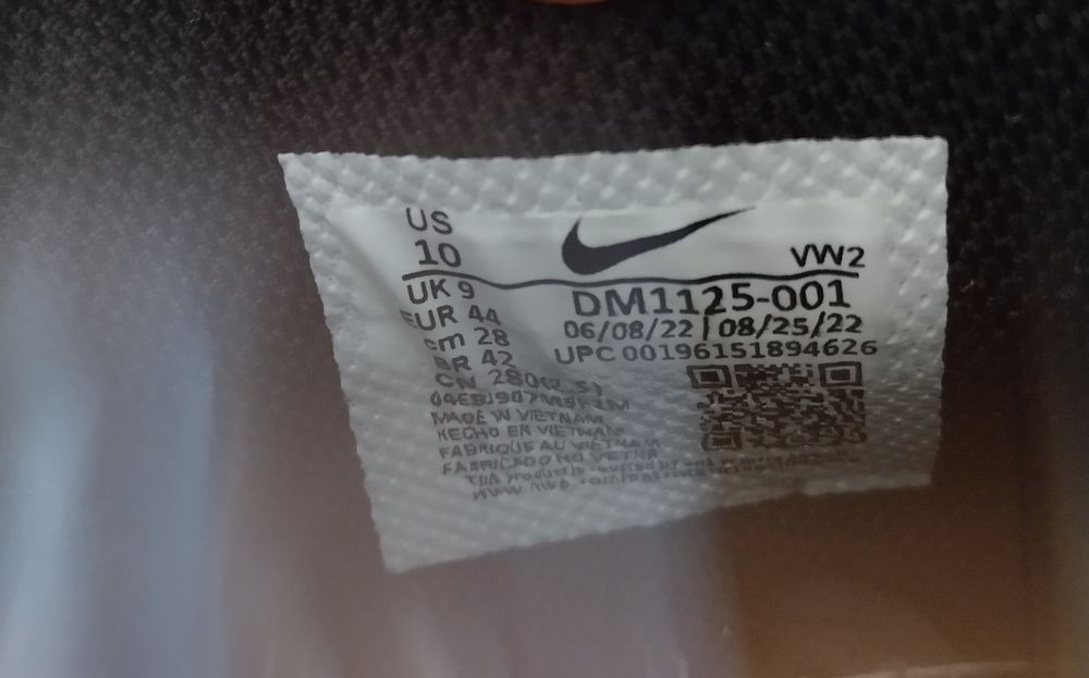 Nike Kyrie 44 Novos