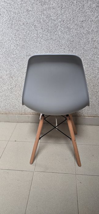 Cadeiras novas - Estilo escandinavo