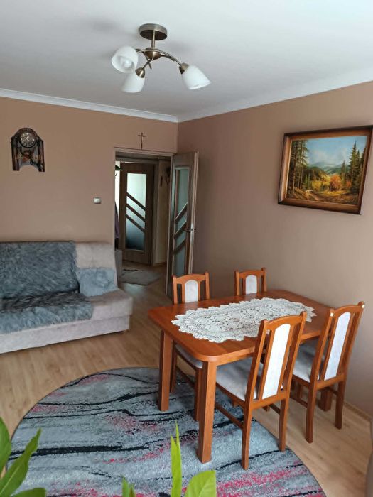 Sprzedam zadbane mieszkanie 45 m2 w Śremie