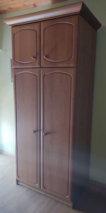 Szafa,stolik pod cokolwiek