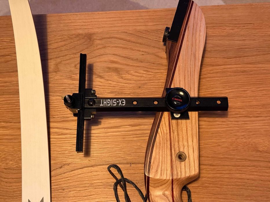 Łuk Samick Polaris 68 (Medium) 30lbs z celownikiem