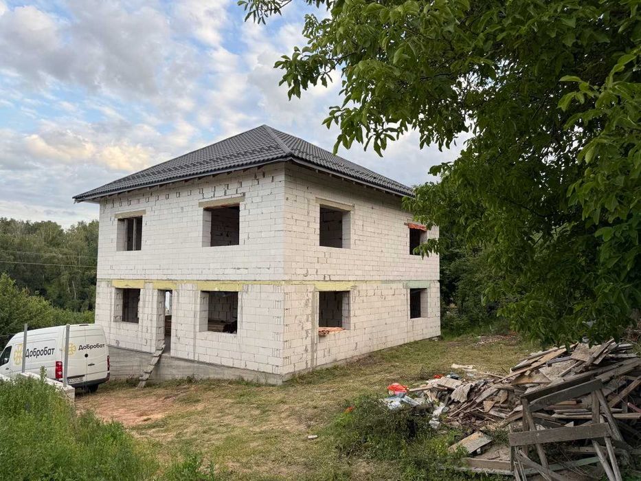 Кровельные услуги. Монтаж руберойду. Кровельные работы. Ремонт даху