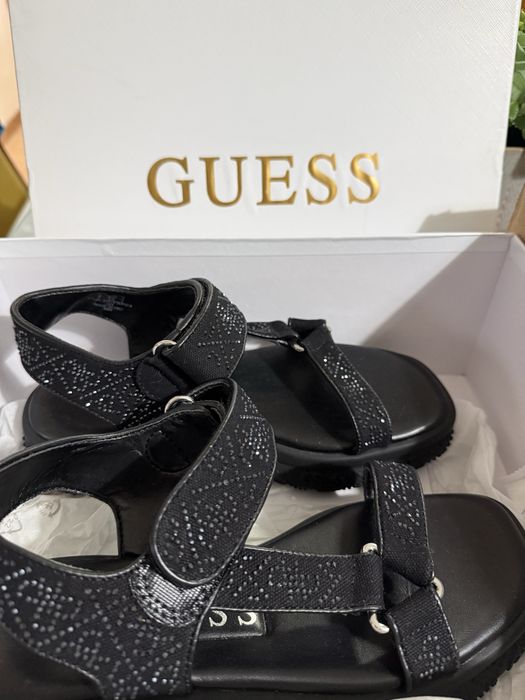 Sandalias novas guess