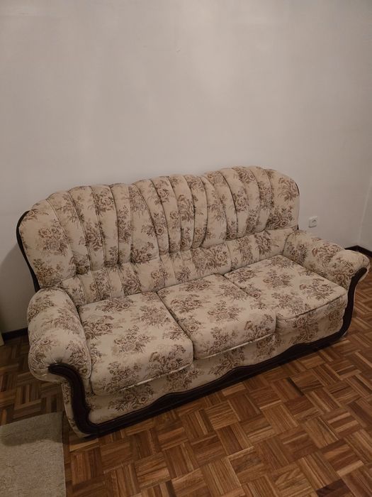 Sofá cama em muito bom estado