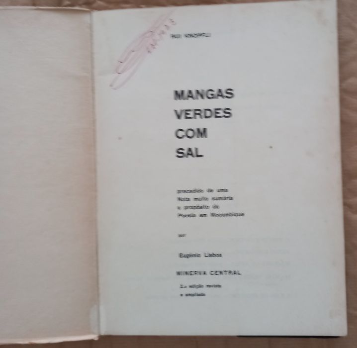 Rui Knopfli- Mangas Verdes com Sal [poesia]