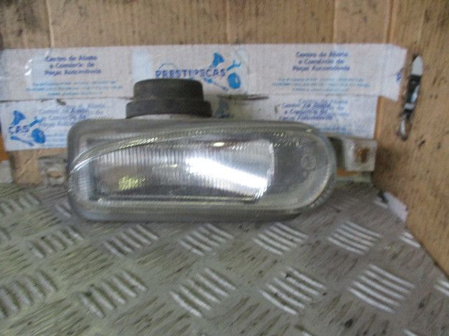 Farol nevoeiro frente esquerdo FORD Escort VI Sedan (GAL, AFL)