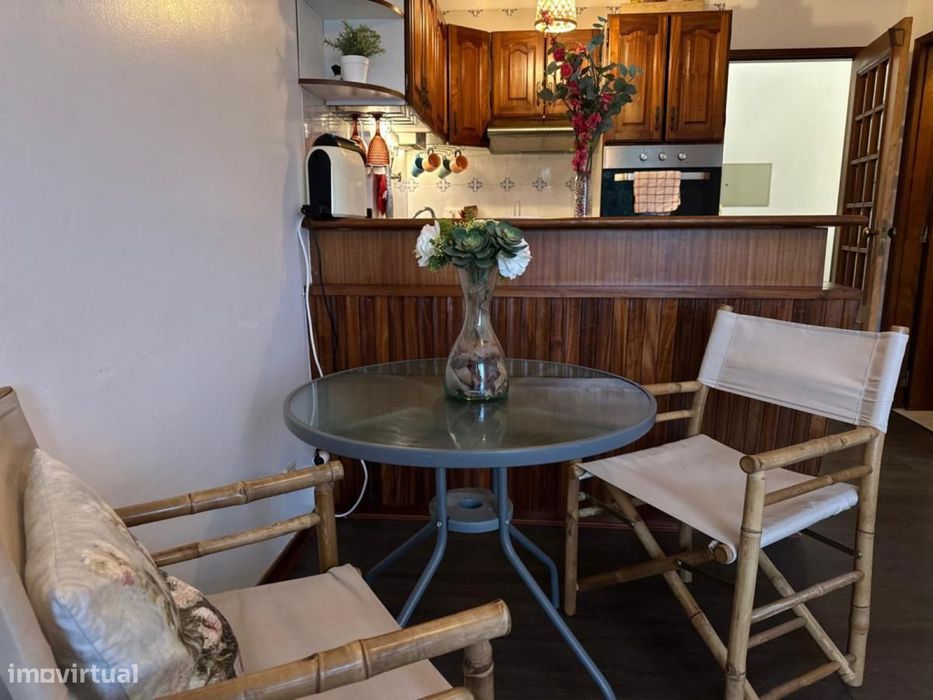 Apartamento com 2 quartos - localizado em Figueira da foz