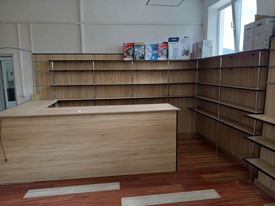 ОРЕНДА -ПРОДАЖ КОМЕРЦІЙНОГО приміщення,центр,ринок, 50м2.