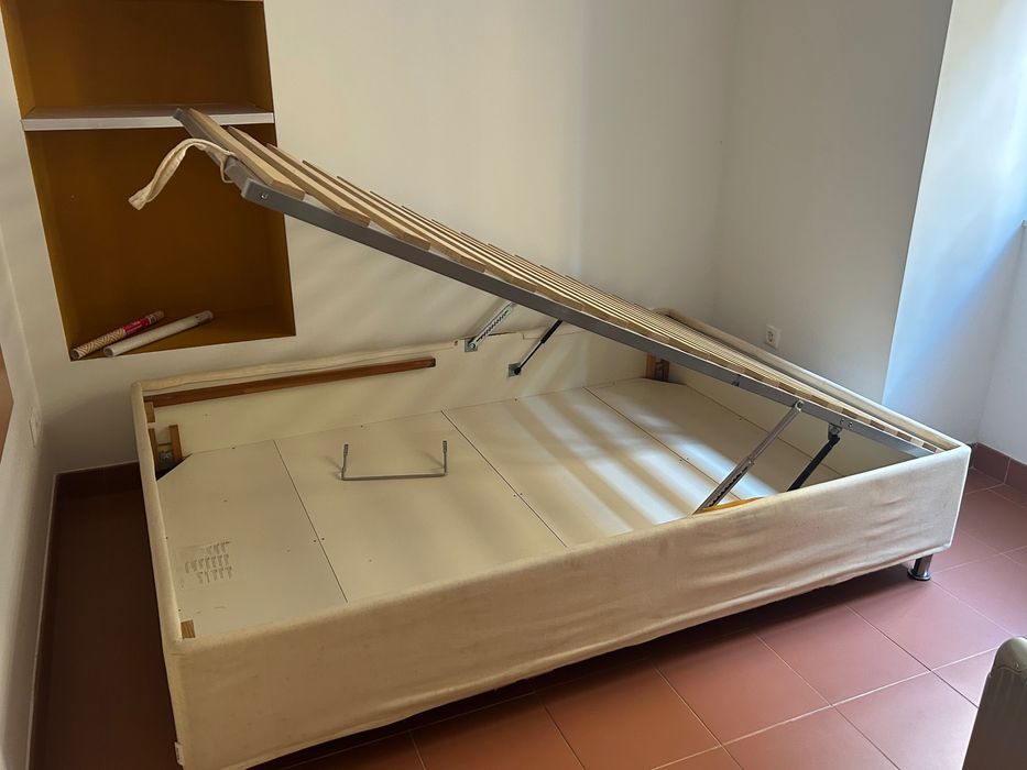 Sommier elevatório