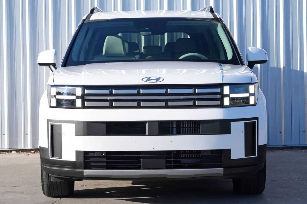 Hyundai Santa Fe SEL      2024