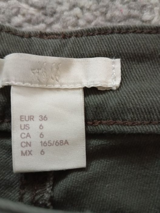 Krótkie spodenki damskie w rozmiarze 36 h&m