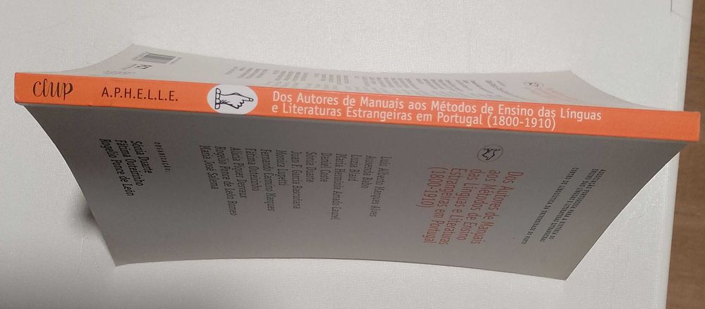 Dos autores de manuais aos métodos de ensino das língua e literaturas