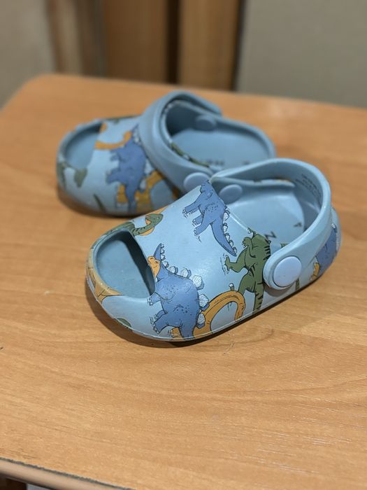 Дитячі крокси продам