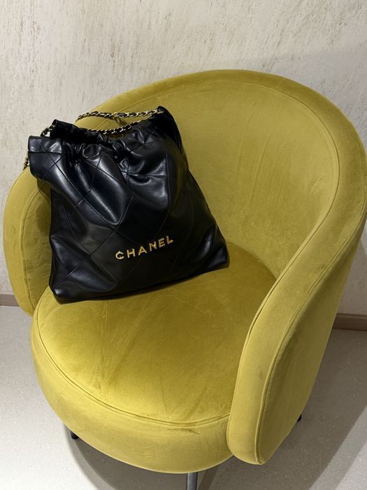 Сумка Chanel  22