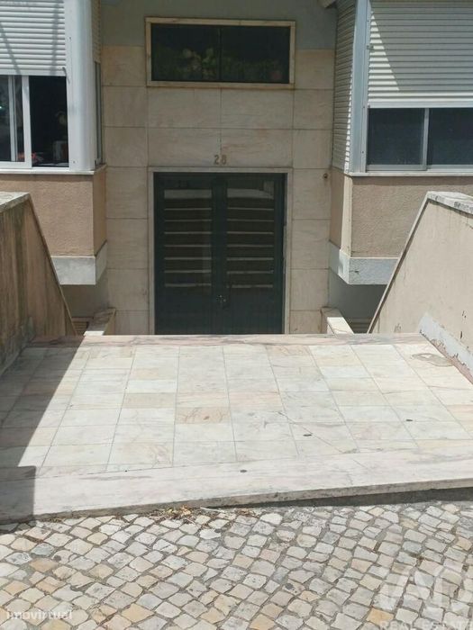 Apartamento T2 em Queluz e Belas de 64 m2