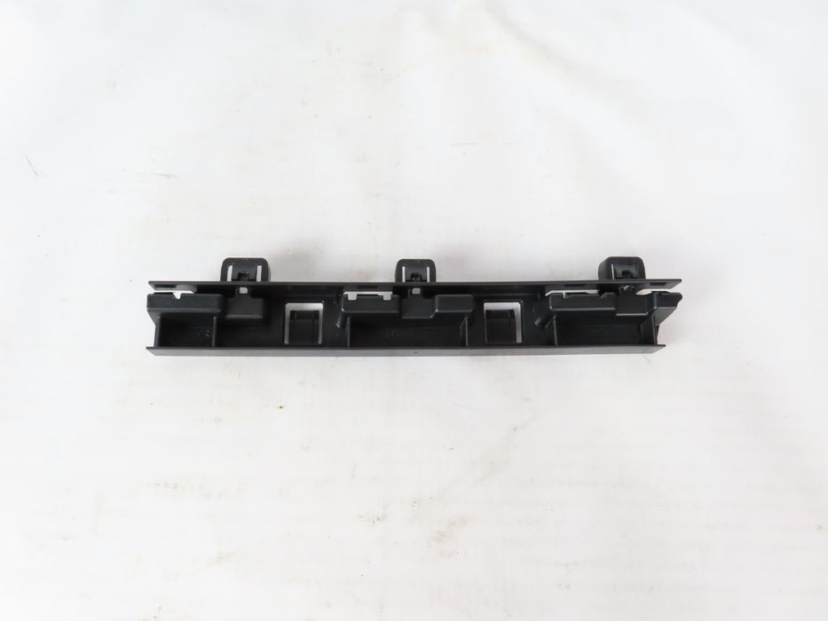 Suporte Da Embaladeira Bmw Z4 Roadster Ref: 51777192061