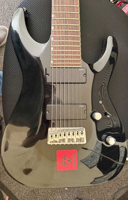 Guitarra ESP LTD H-208 8-String