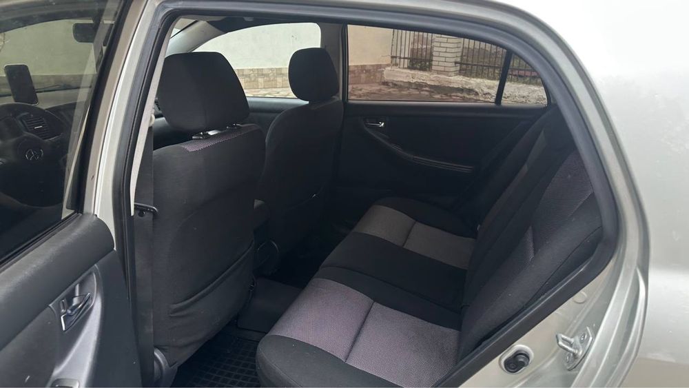 Toyota Corolla автомат