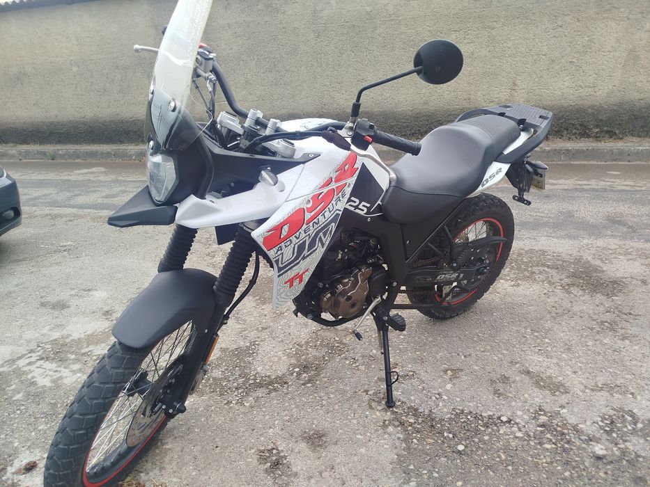 Um dsr tt adventure 125