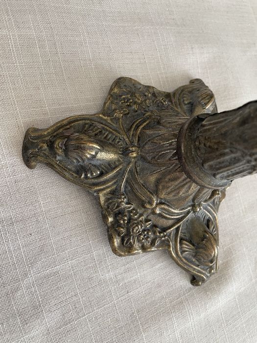 Бронзові підсвічники
