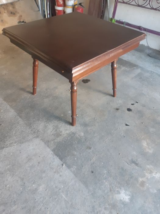 Mesa de madeira .