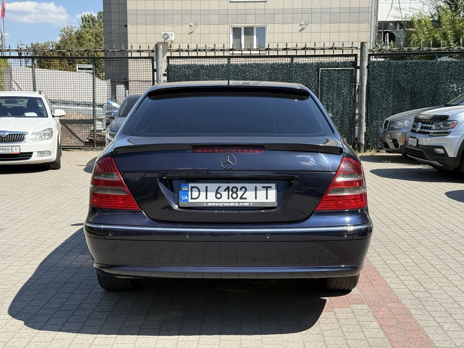 Mercedes e211 дизель автомат