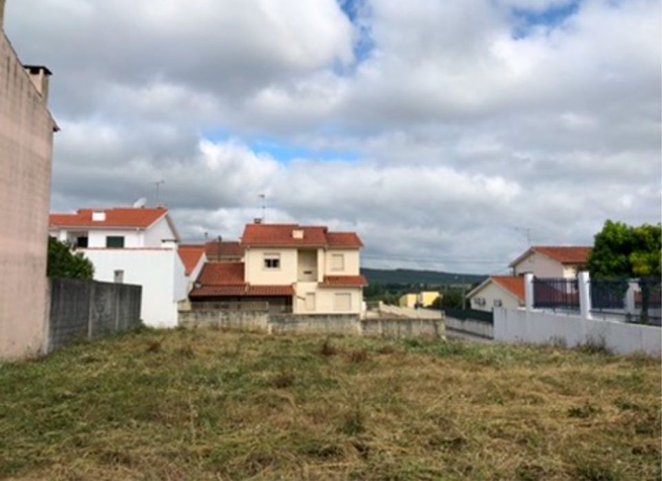Terreno urbanizado para construção