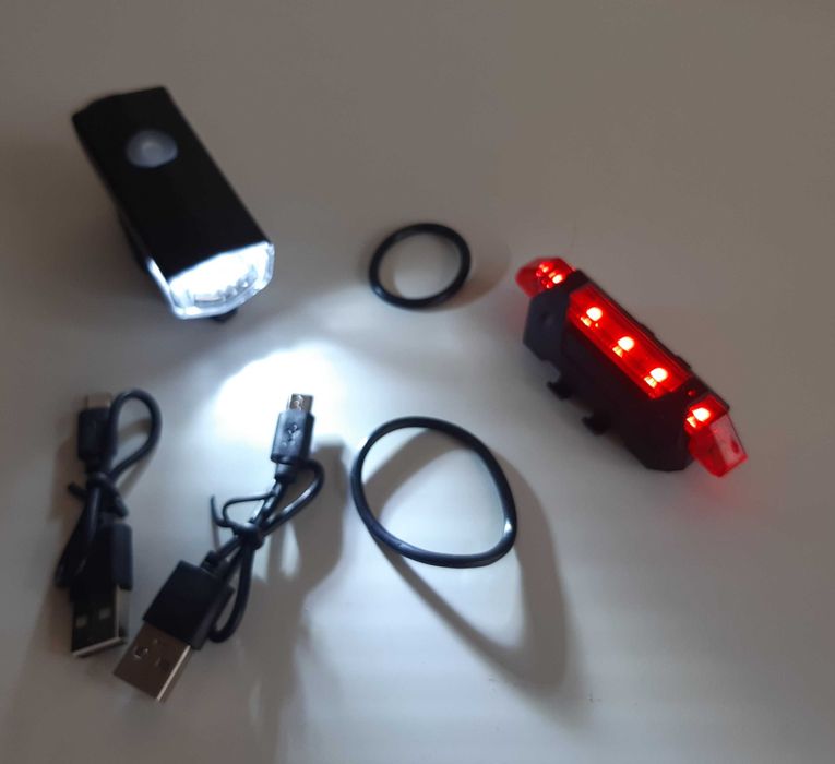 Conjunto Luzes LED Bateria USB Novas p/ Bicicleta Bike Bicla