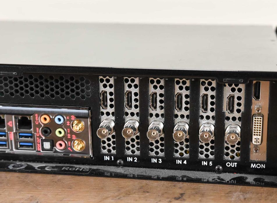 Livestream Studio HD51 (Intel Core i7, 1TB SSD) Switcher p/ 5 Cameras