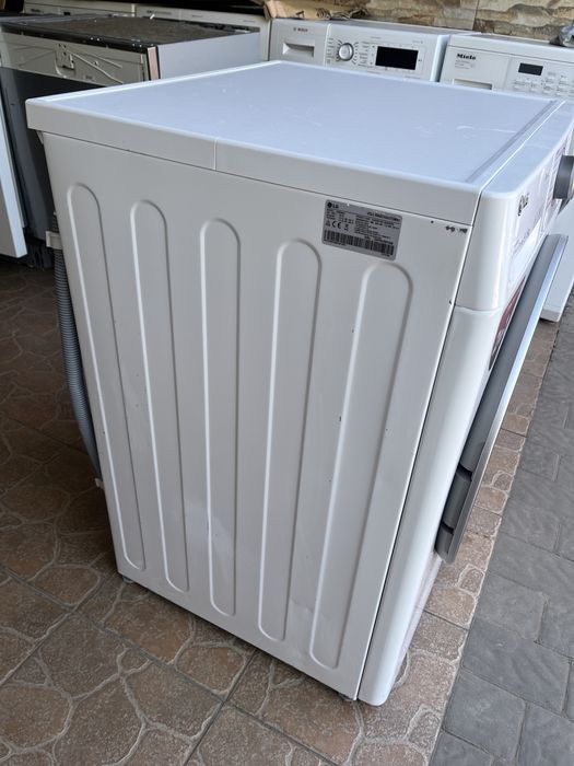 Пральна машина з сушкою Прально сушильна LG W21 на 9/6 кг.