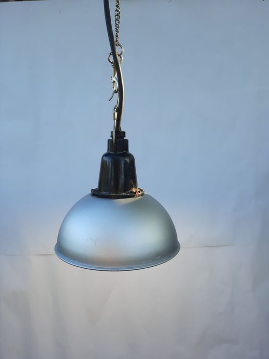 Фонарь в стилі лофт.