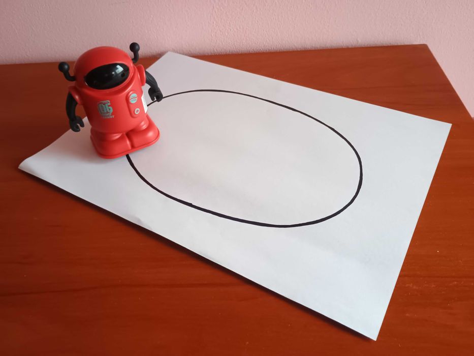 Tracerbot robot zabawka interaktywna