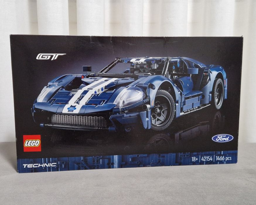 LEGO TECHNIC 42154 " 2022 Ford GT"