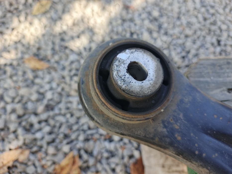 Важіль з авто Форд Фієста лівий