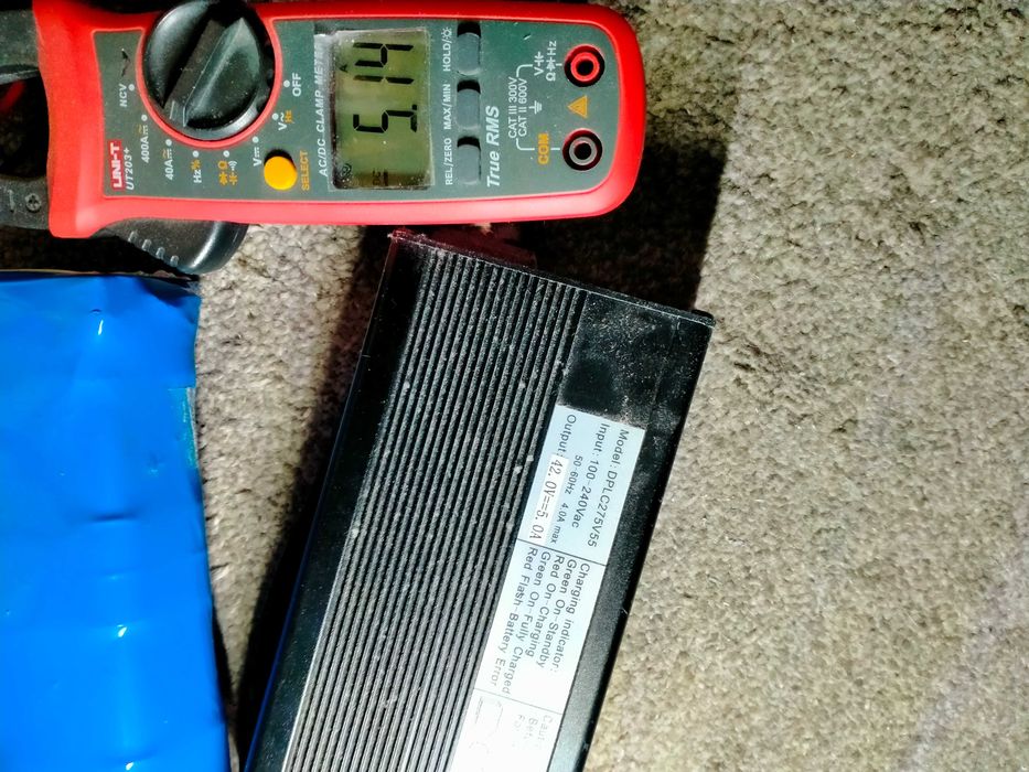 Ładowarka do hulajnogi - mocna