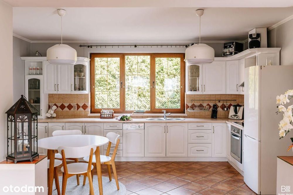 Parterowy dom wolnostojący - gotowy do wprowadzenia