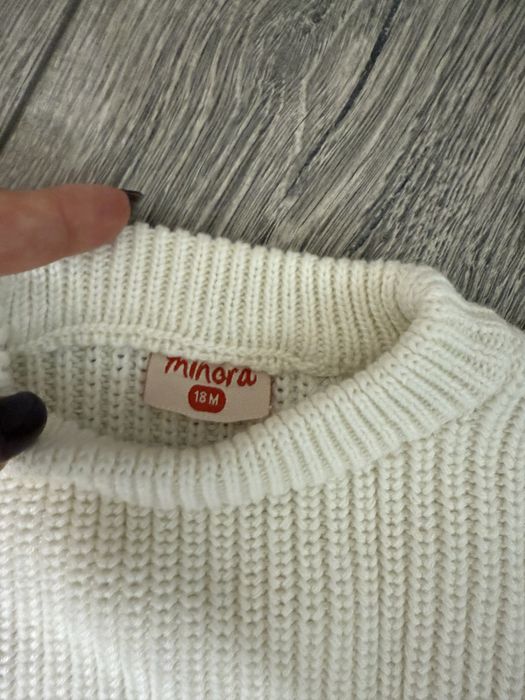 Вʼязаний костюм молочний