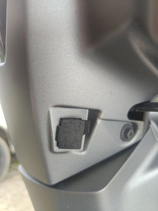 Scooter à venda ano 2022- Kymco People S (Arrefecimento líquido )