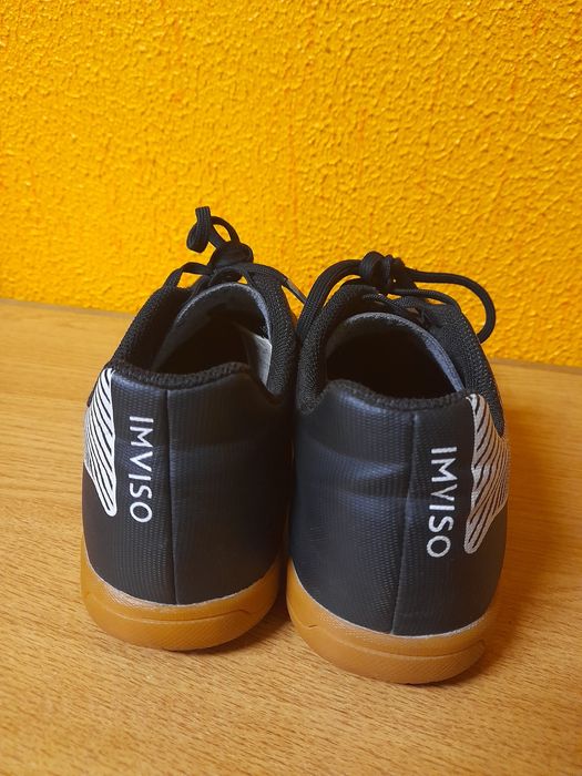 Chuteiras de futesal decathlon