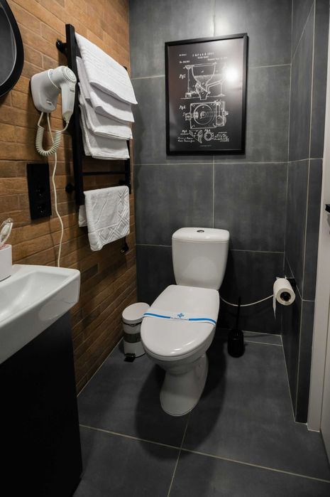 #1111 Квартира оренда посуточно / подобово м Чернігівська КНТЕУ Лісова