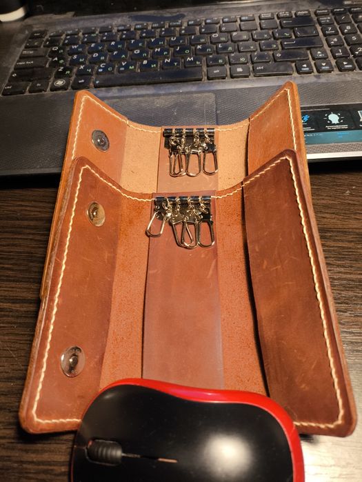 Ключницы кожанные. Ручная работа.