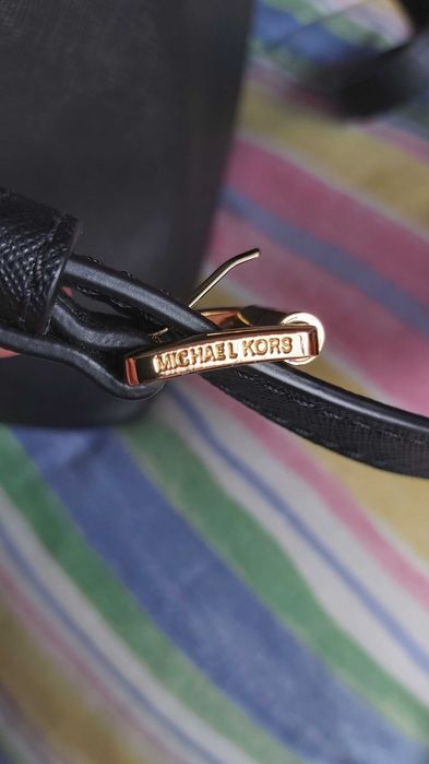 Mala Michael Kors Preta Couro Original/Hailee Medium Snatchel